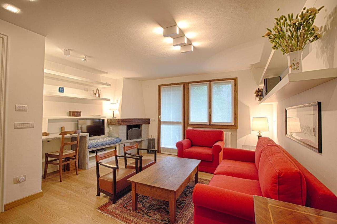 Joivy Superb Apartments For 6 With Mountain View And Garden In Courmayeur Exterior photo