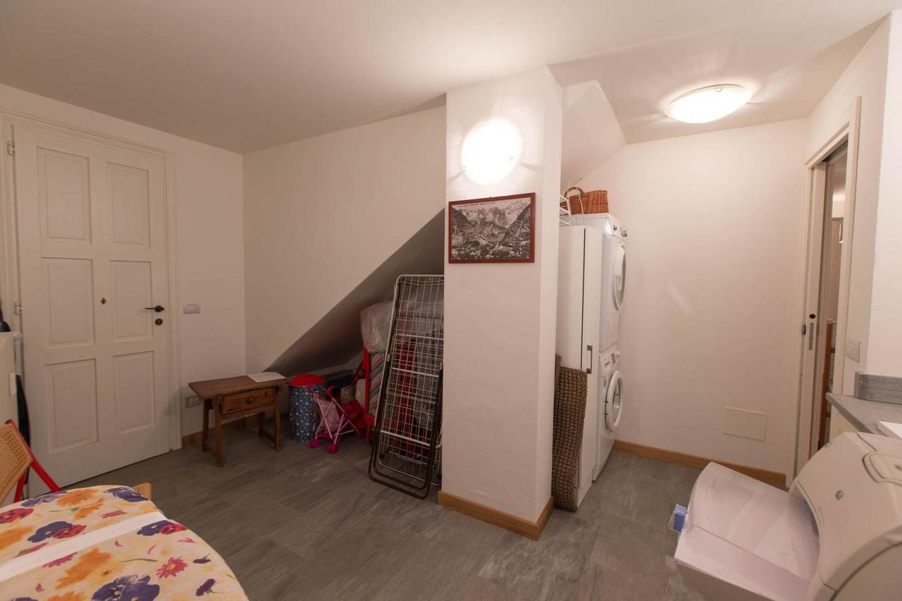 Joivy Superb Apartments For 6 With Mountain View And Garden In Courmayeur Exterior photo